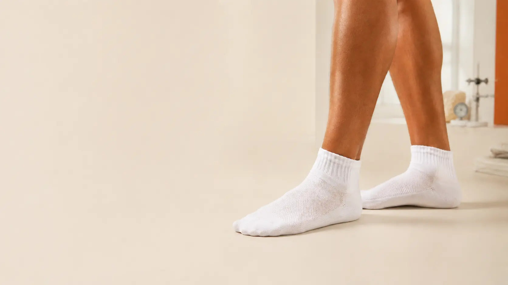 D7 Ankle socks worn naturally in a warm T0 Lab studio