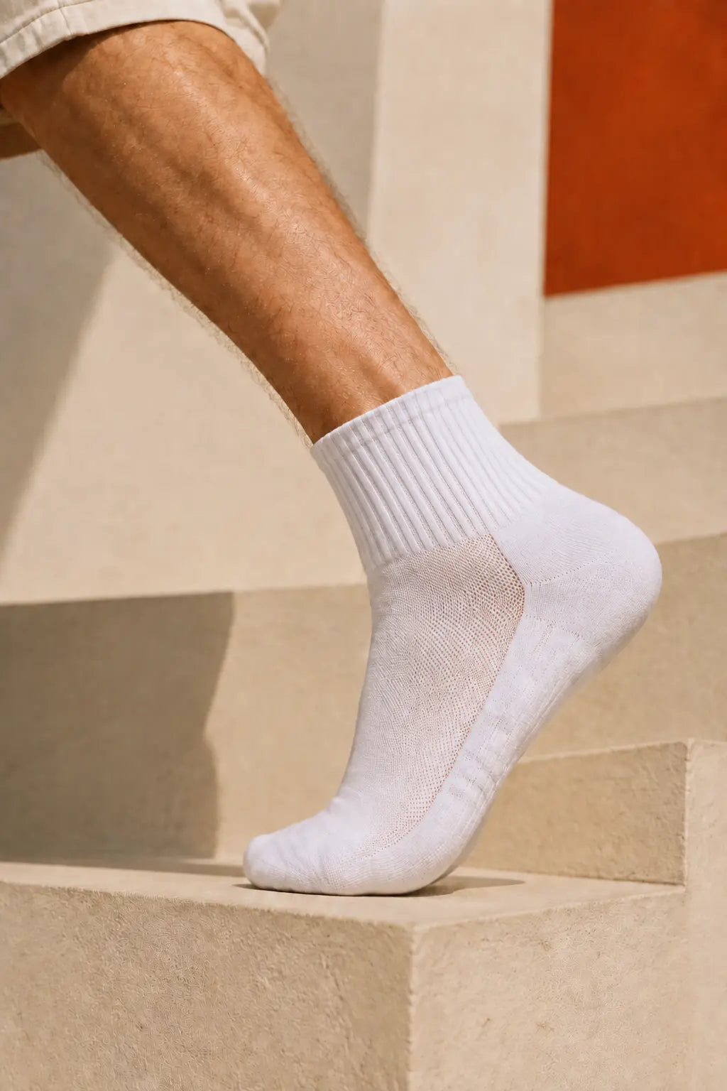 editorial on-foot view of the D7 Ankle length